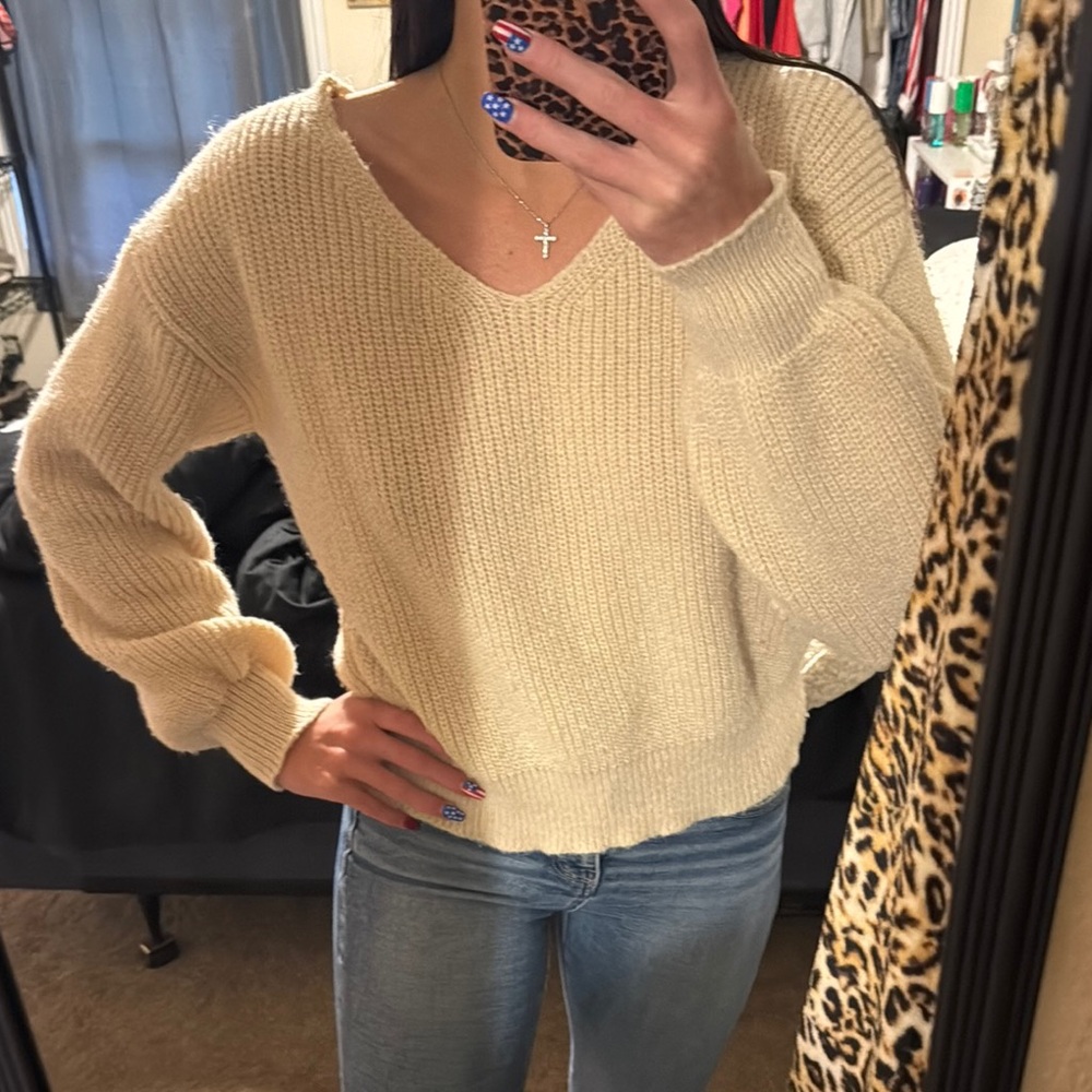Cozy Cream V-Neck Ribbed Sweater
